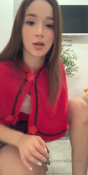 Ellie Leen 11